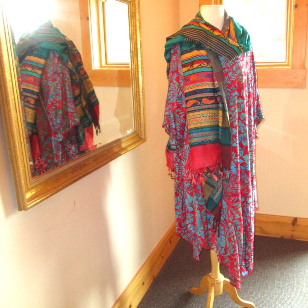 Mission Canyon NWT Red and Blue Madras Dress w/Large Wild Multicolored Wrap